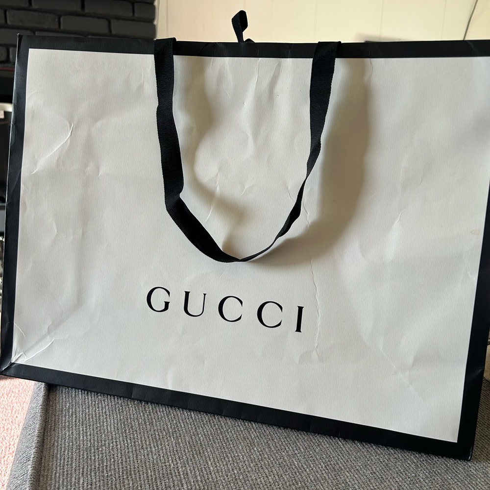 Gucci Black and White Shopping Bag